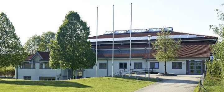 Mehrzweckhalle